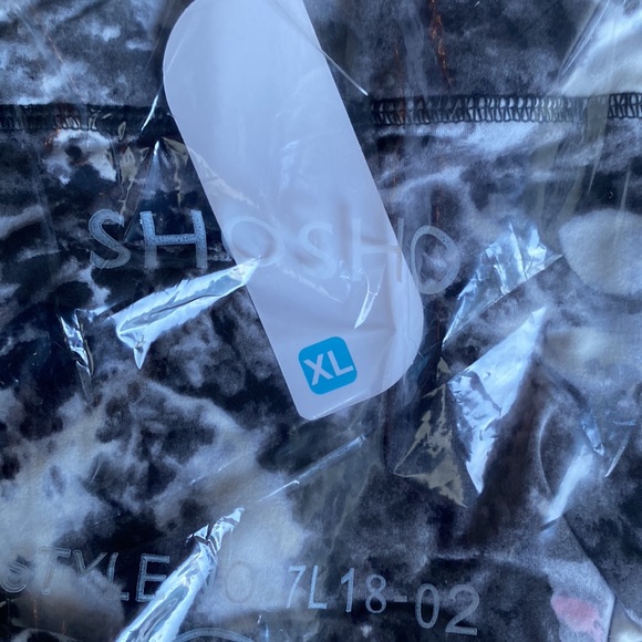 🆕SHOSHO:NIP/NWT Yoga Mesh Cut Out Pants/ Floral Pattern Sz XL - Picture 9 of 9